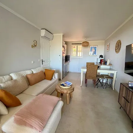 Les Restanques 2150, Sea View Apartment Grimaud