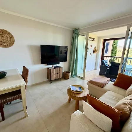 Les Restanques 2150, Sea View غريمو