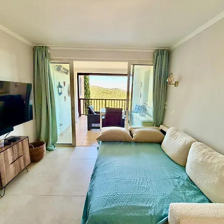 Les Restanques 2150, Sea View